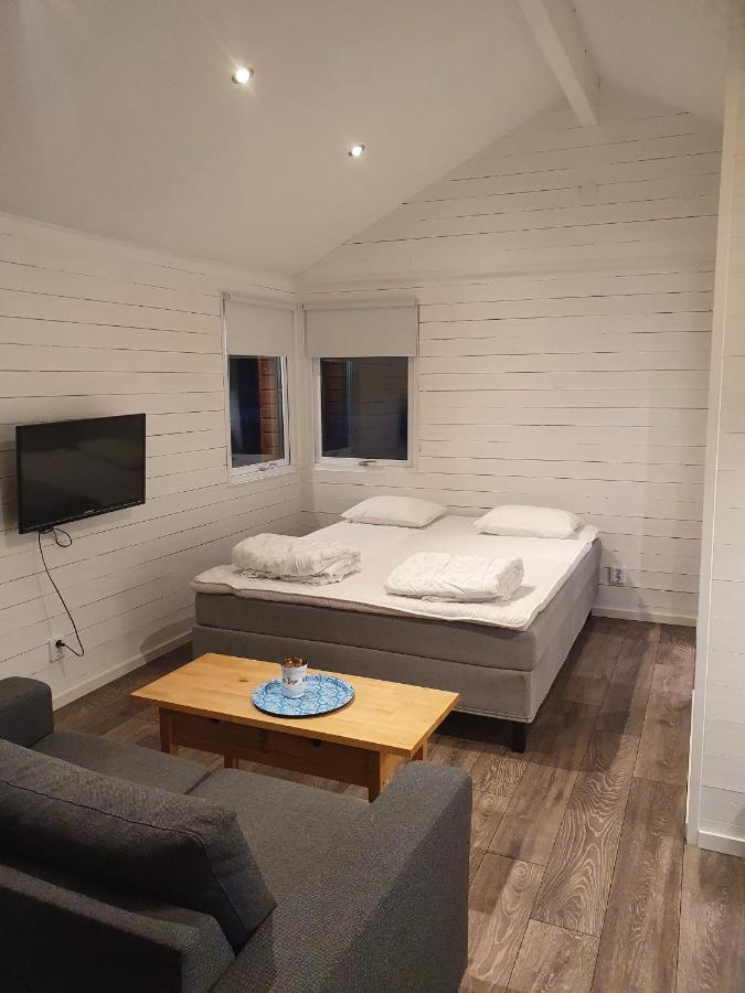 Skogsbaeckens Stugby Ab Villa Томелила Екстериор снимка